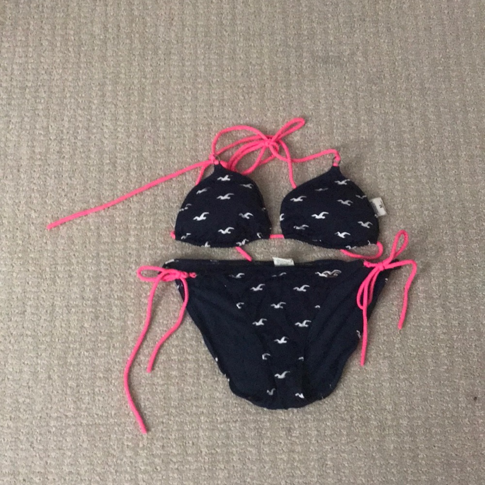 Hollister Bikini set- medium size